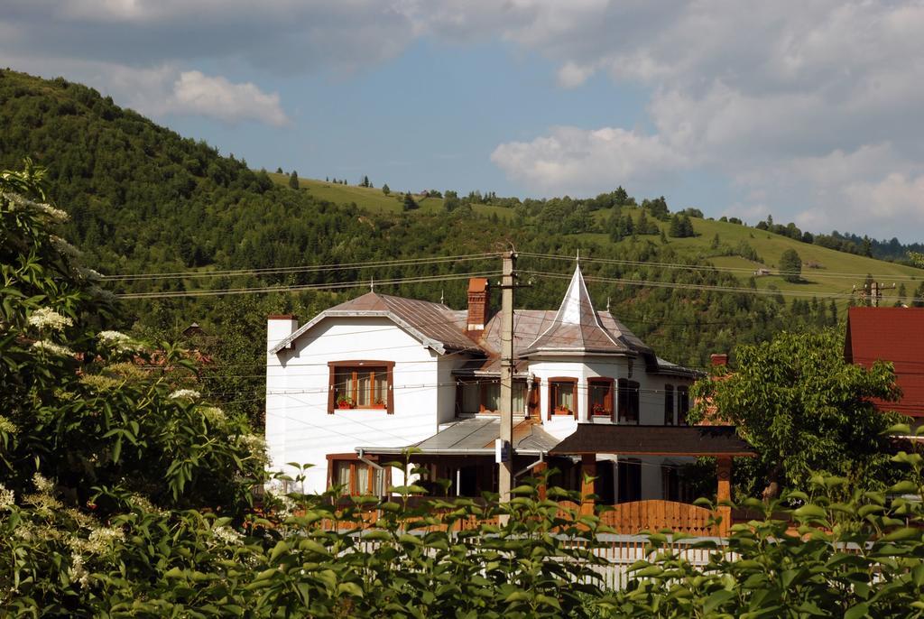 Pensiunea Casa Bianca - Bucovina Вама Экстерьер фото